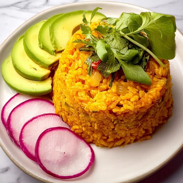 Locrio de Pollo: Authentic Dominican Chicken and Rice Recipe